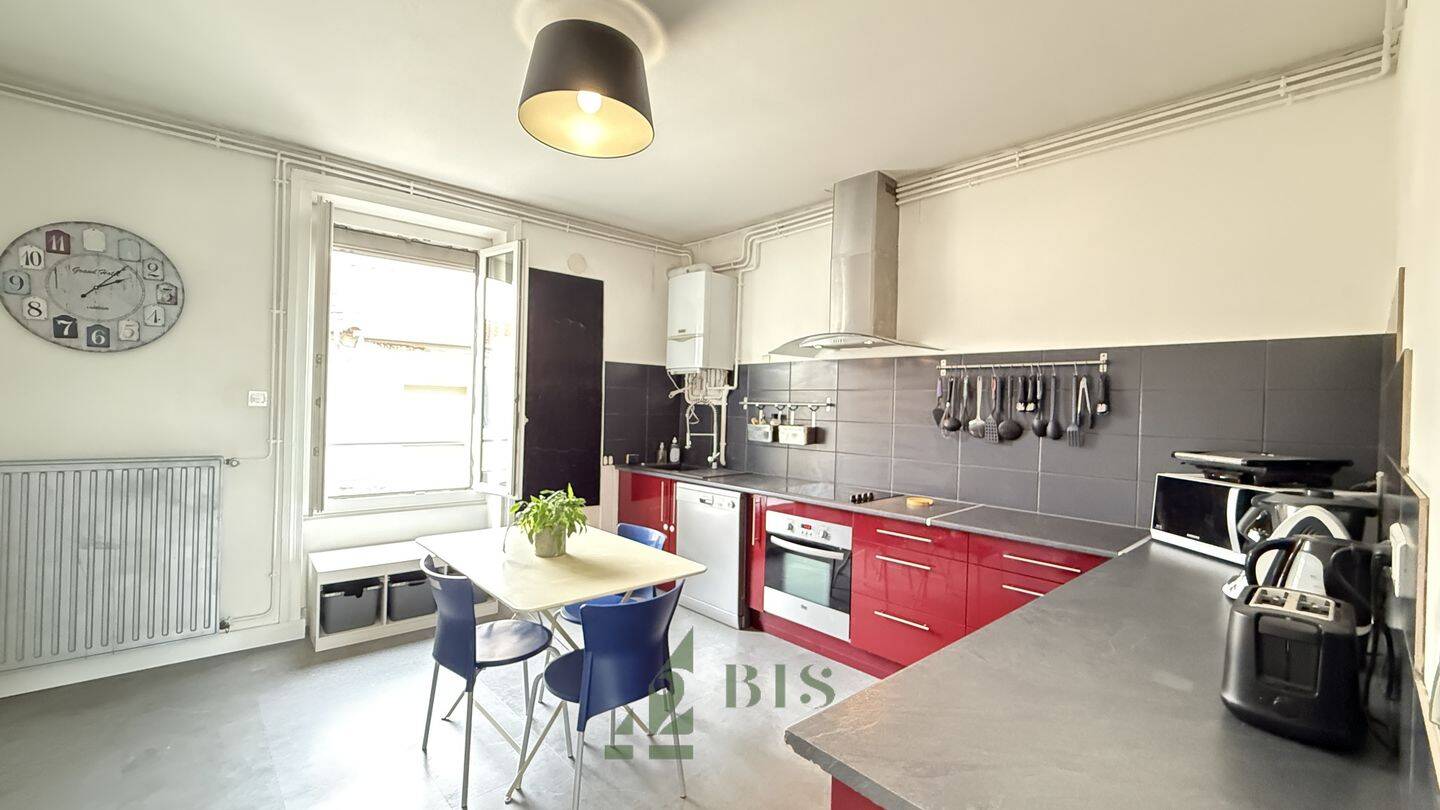 Appartement 5 pièces 104 m² · à Roanne · 104,4 m² · 129 000 €