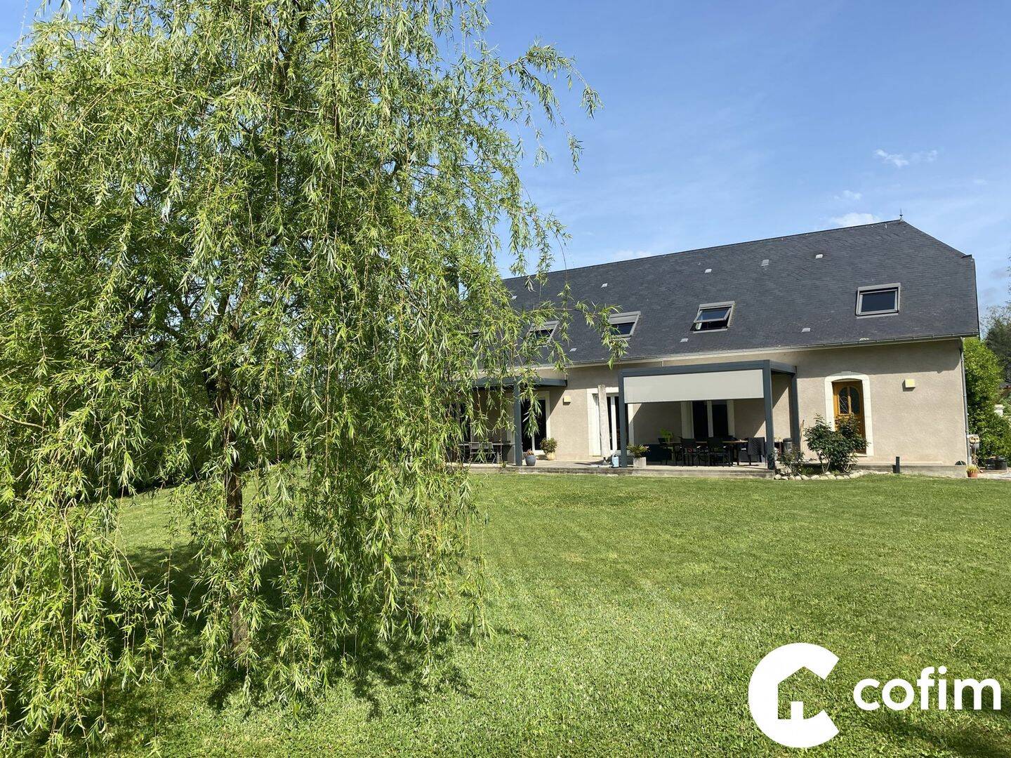 Maison 8 pièces 257 m² · à Montaut · 257,3 m² · 408 000 €