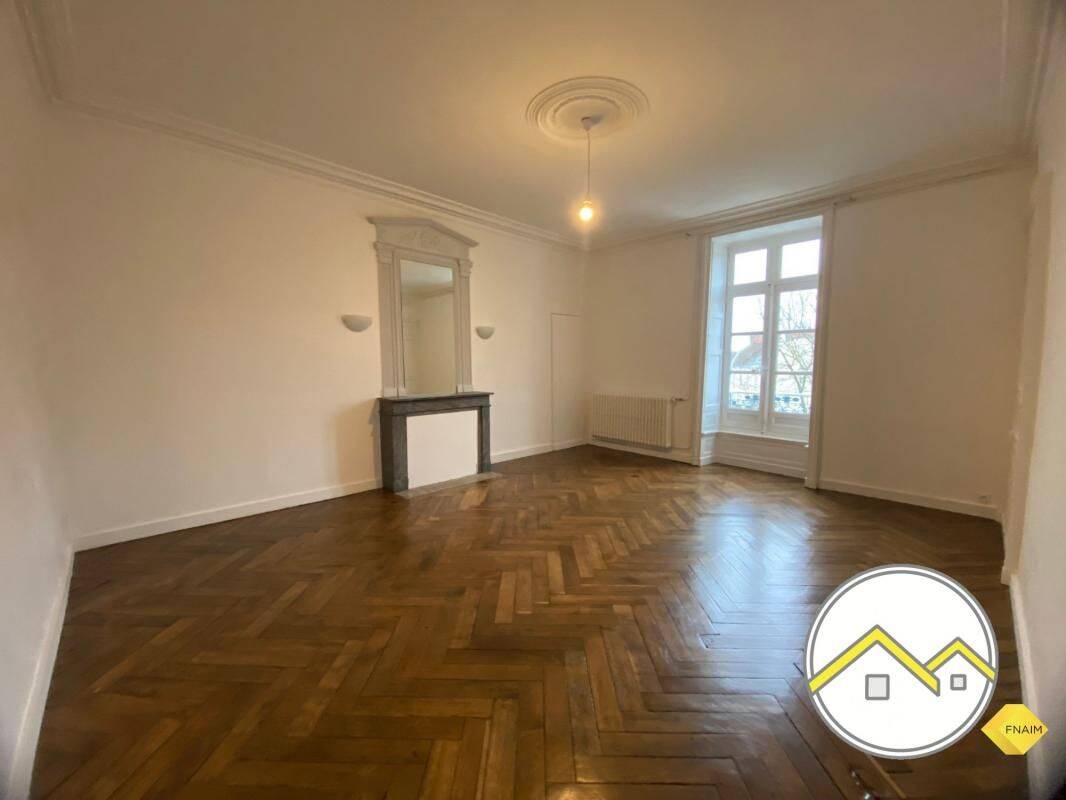 Appartement 4 pièces 113 m² · à Châteaubriant · 113 m² · 780 €