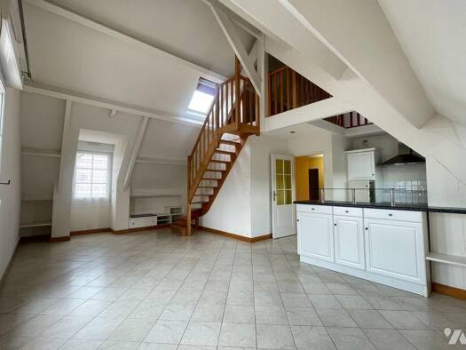 Appartement à vendre 160 125 € 3 pièces 2 chambres 75 m² 4ème étage Nogent-le-Rotrou 28400