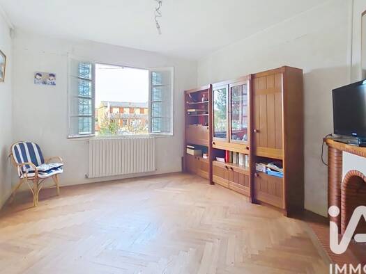 Maison de ville à vendre 94 600 € 4 pièces 2 chambres 77 m² 797 m² de terrain Est Condom 32100