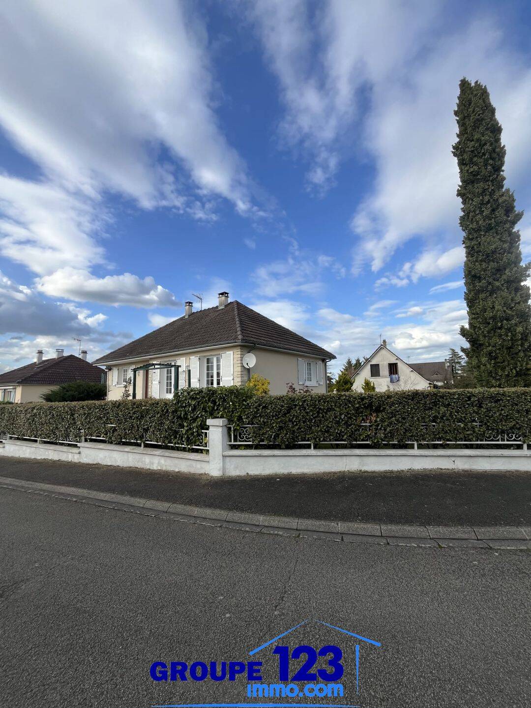 Maison 4 pièces 93 m² · à Saint-Georges-sur-Baulche · 92,5 m² · 258 000 €