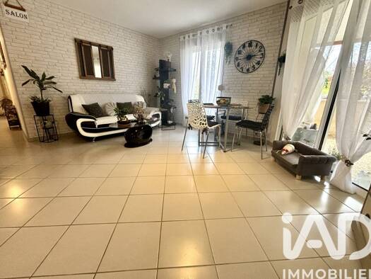Maison à vendre 216 000 € 3 pièces 2 chambres 87 m² 897 m² de terrain Biras 24310