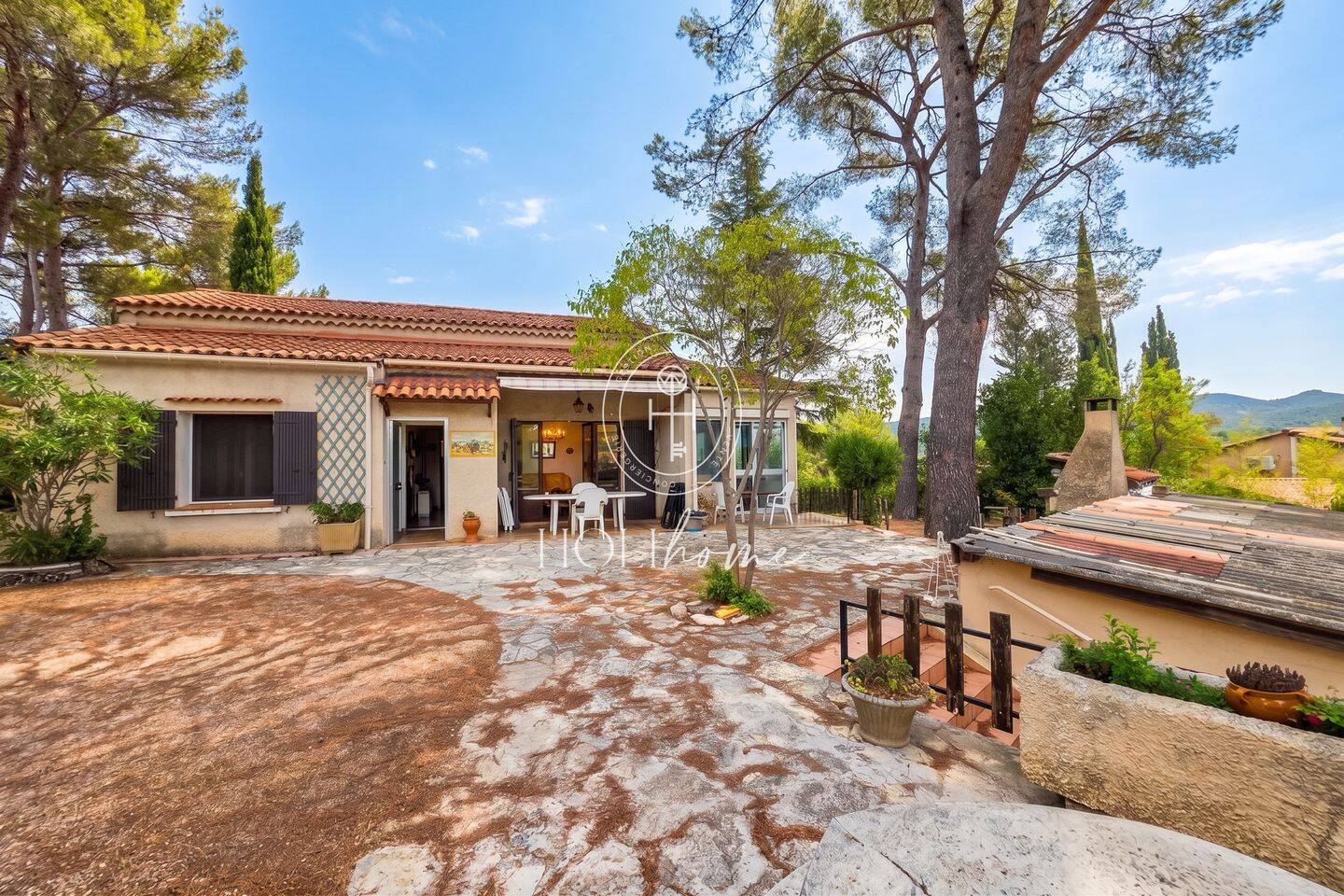 Maison 3 pièces 90 m² · à La Destrousse · 90 m² · 399 000 €