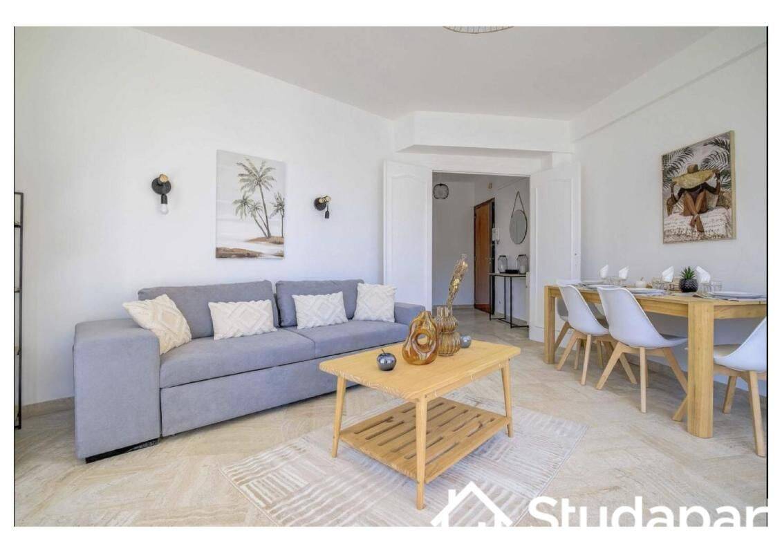 Appartement 3 pièces 85 m² · à Cannes · 85 m² · 2 200 €