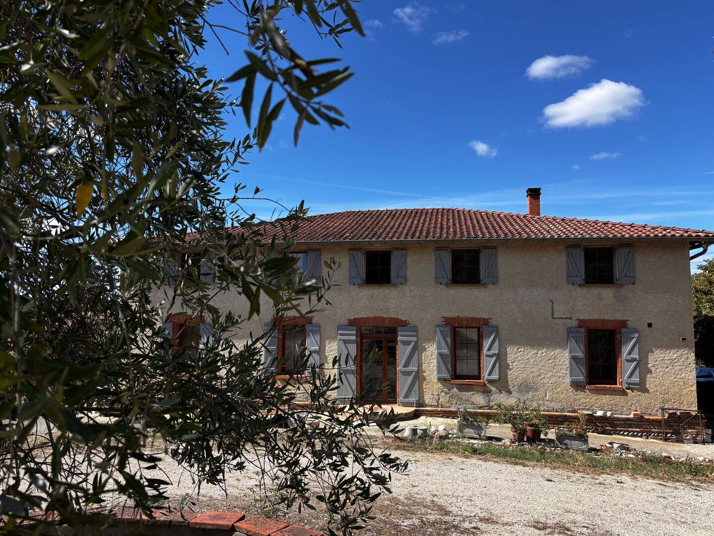 Maison 10 pièces 375 m² · à Carbonne · 375 m² · 690 000 €