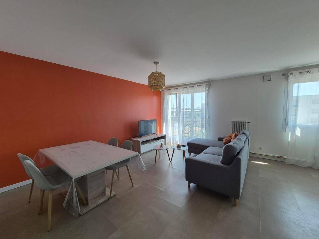 Appartement 3 pièces 63 m² · à Châlons-en-Champagne · 62,9 m² · 650 €/mois