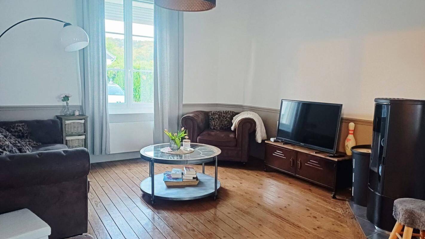 Maison 7 pièces 100 m² · à Margny-lès-Compiègne · 100 m² · 310 000 €