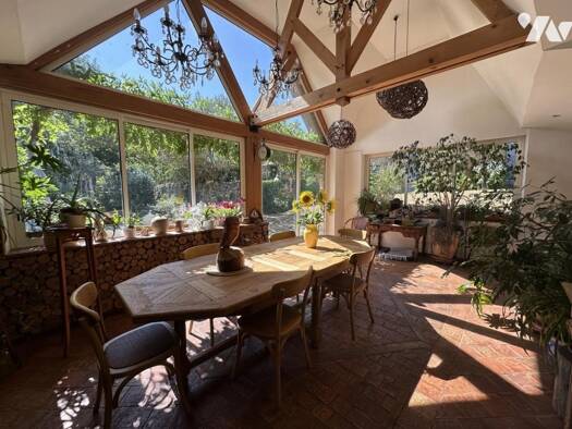 Maison à vendre 393 000 € 8 pièces 4 chambres 205 m² 11 272 m² de terrain Marigné 49330