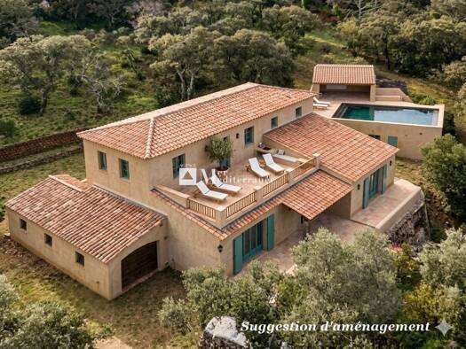 Maison de plain-pied à vendre 1 400 000 € 3 pièces 3 chambres 163 m² 63 920 m² de terrain La Môle 83310