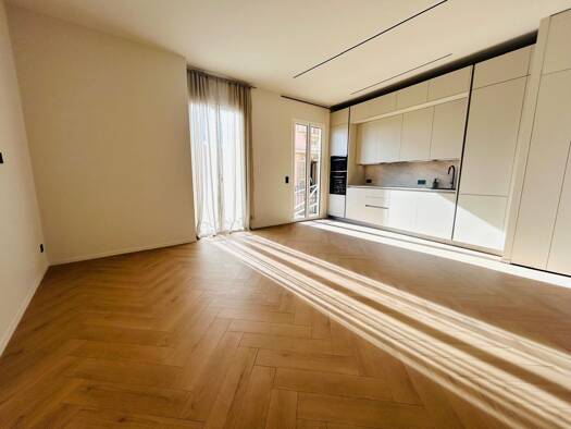 Appartement à vendre 588 000 € 3 pièces 2 chambres 67 m² Étage 2/2 Moneghetti Est Beausoleil 06240