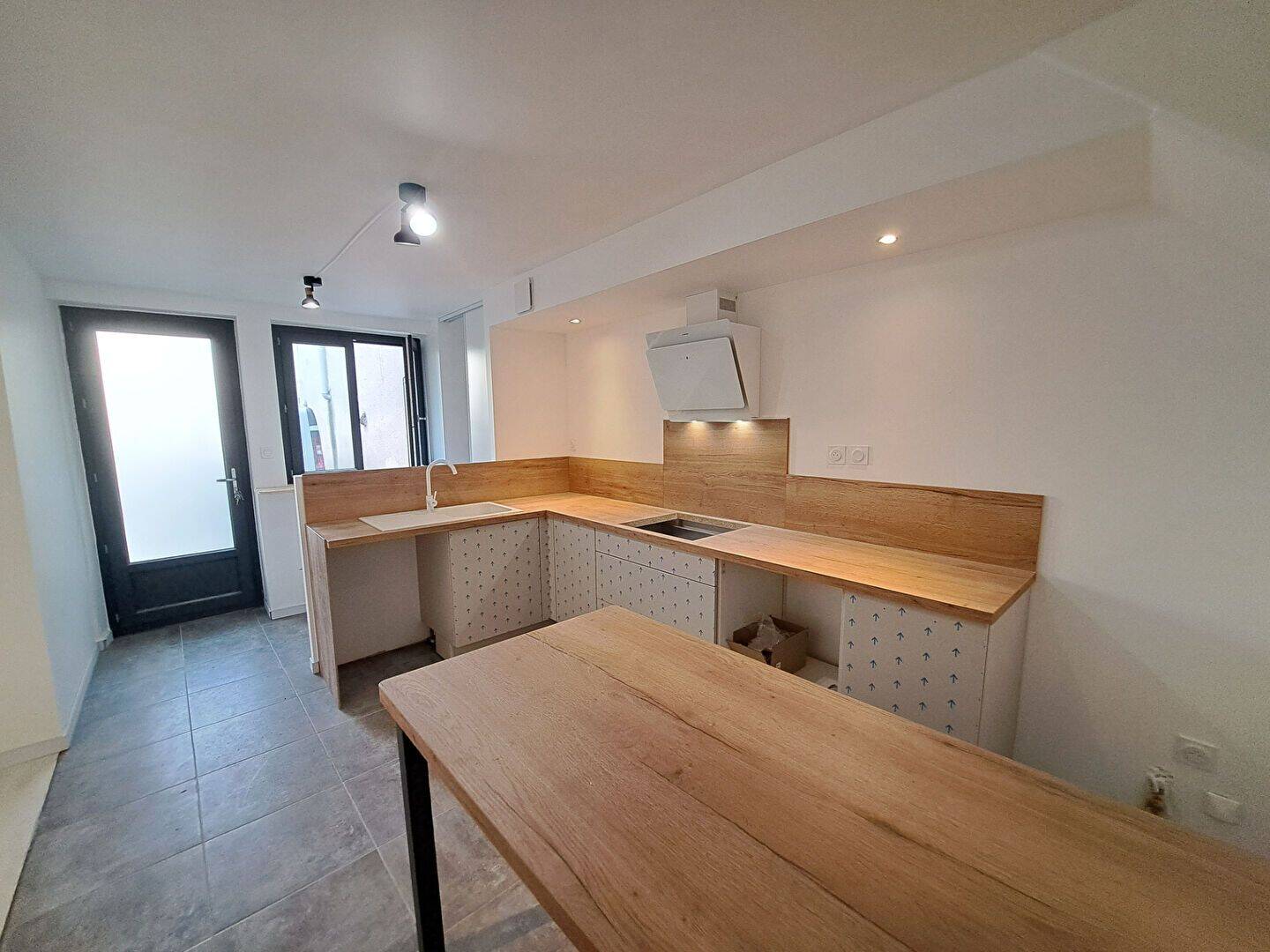 Maison 4 pièces 117 m² · à Pomas · 117 m² · 750 €/mois