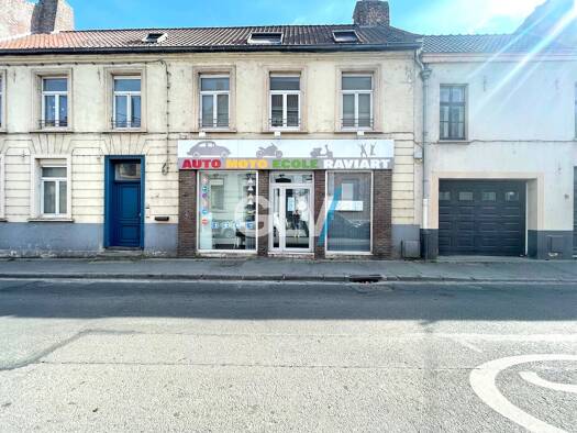 Local commercial à louer 850 € 63 m² de surface de vente Cysoing 59830