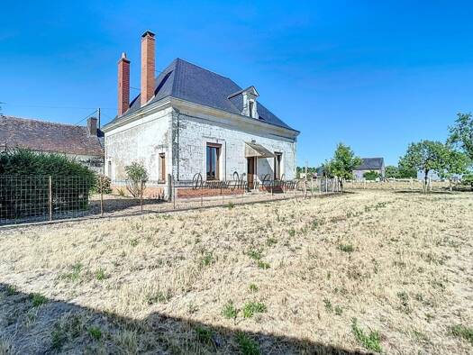 Ferme à vendre 108 000 € 3 pièces 2 chambres 78 m² 1 910 m² de terrain Lhomme 72340