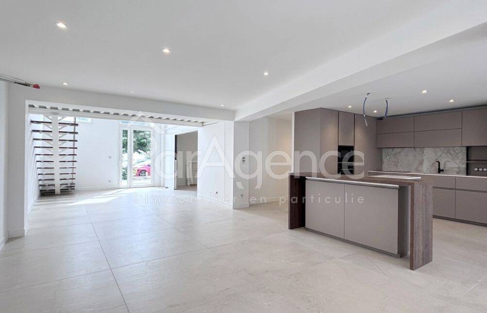 Appartement 4 pièces 180 m² · à Royan · 180 m² · 510 000 €