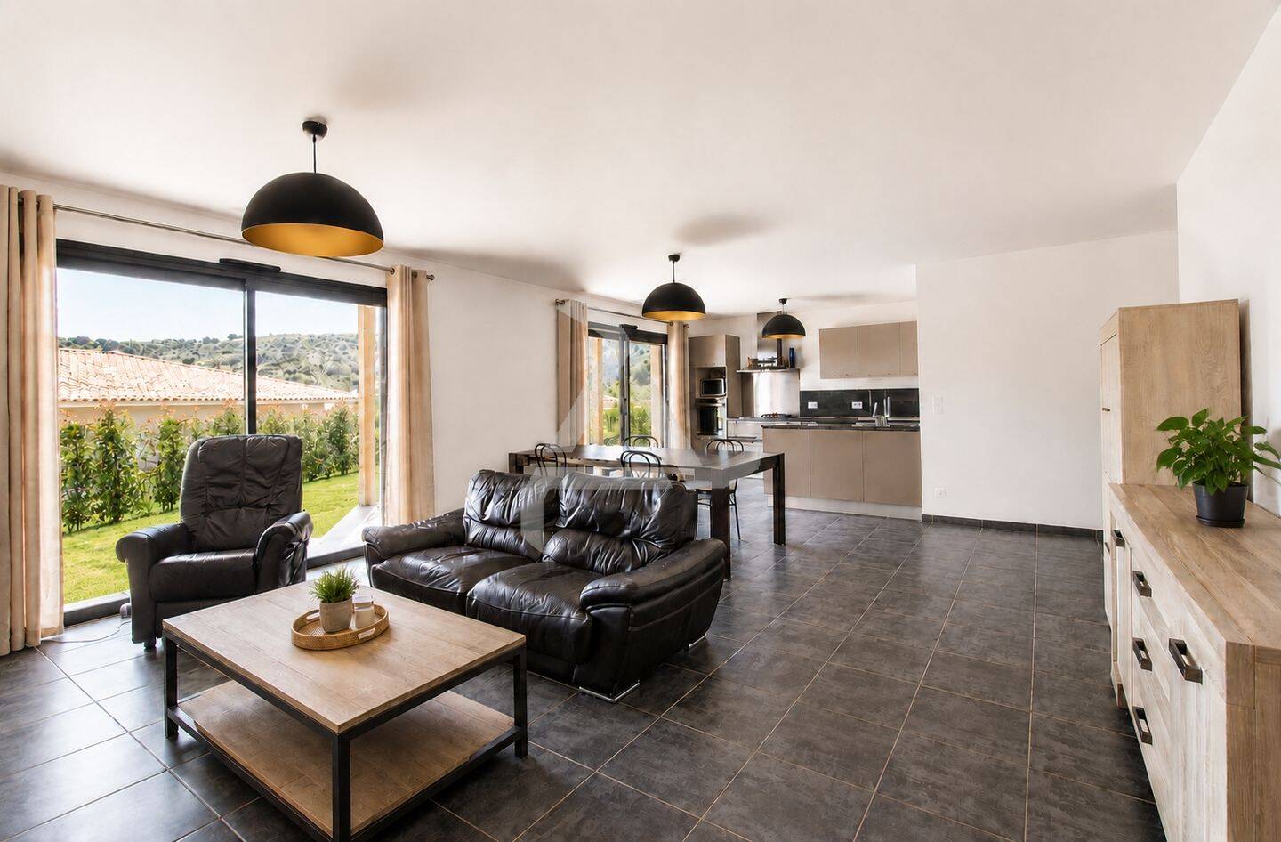 Maison 5 pièces 135 m² · à Sotta · 135 m² · 681 000 €