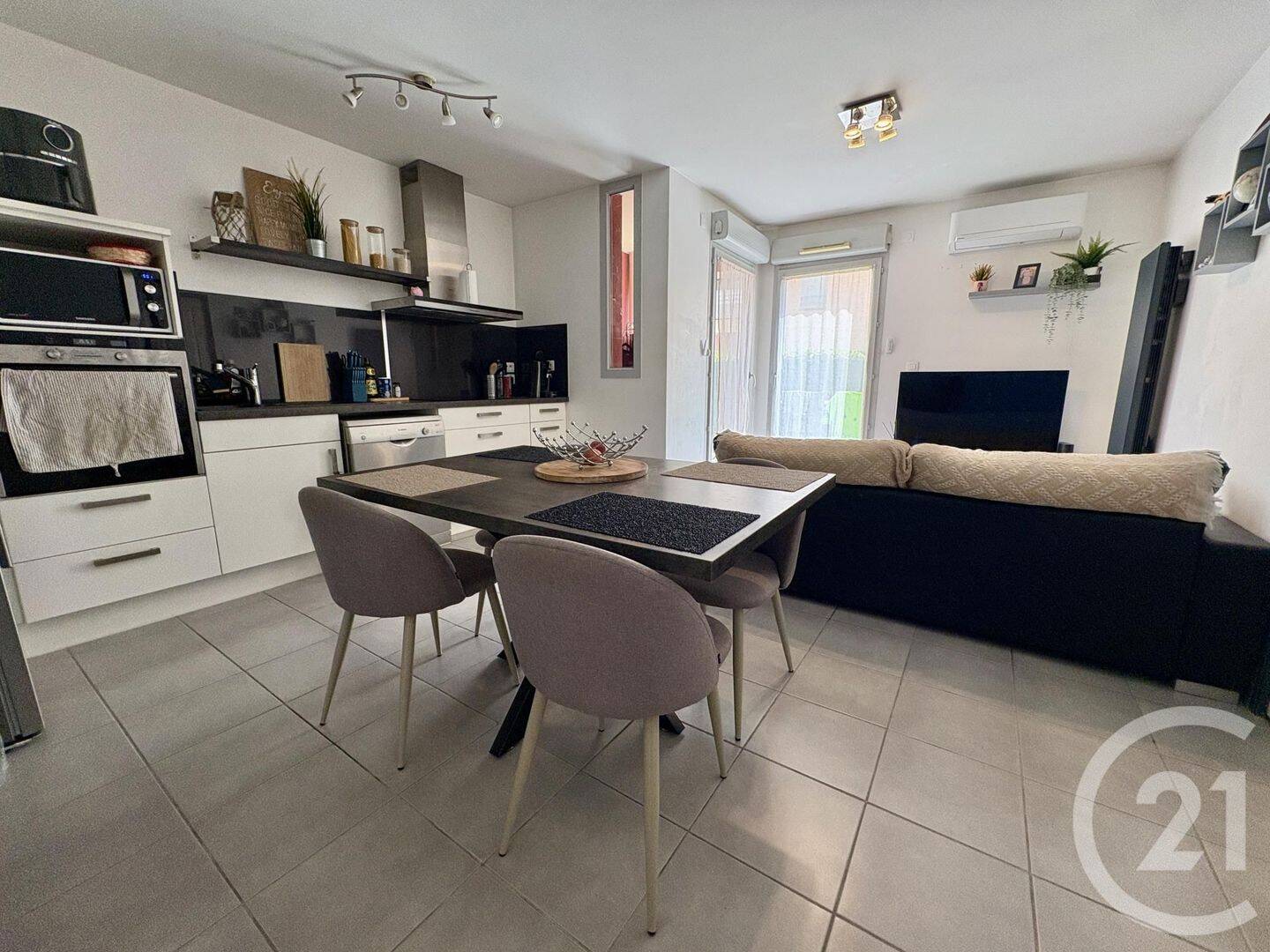 Appartement 2 pièces 42 m² · à Belleville-en-Beaujolais · 41,6 m² · 660 €