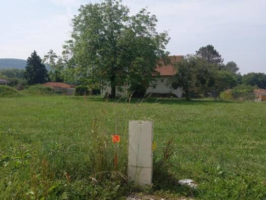 Terrain constructible viabilisé à vendre 92 700 € 862 m² de terrain Voray-sur-l'Ognon 70190