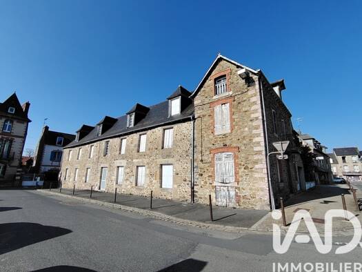 Immeuble à vendre 730 000 € 380 m² Nord Lamballe 22400