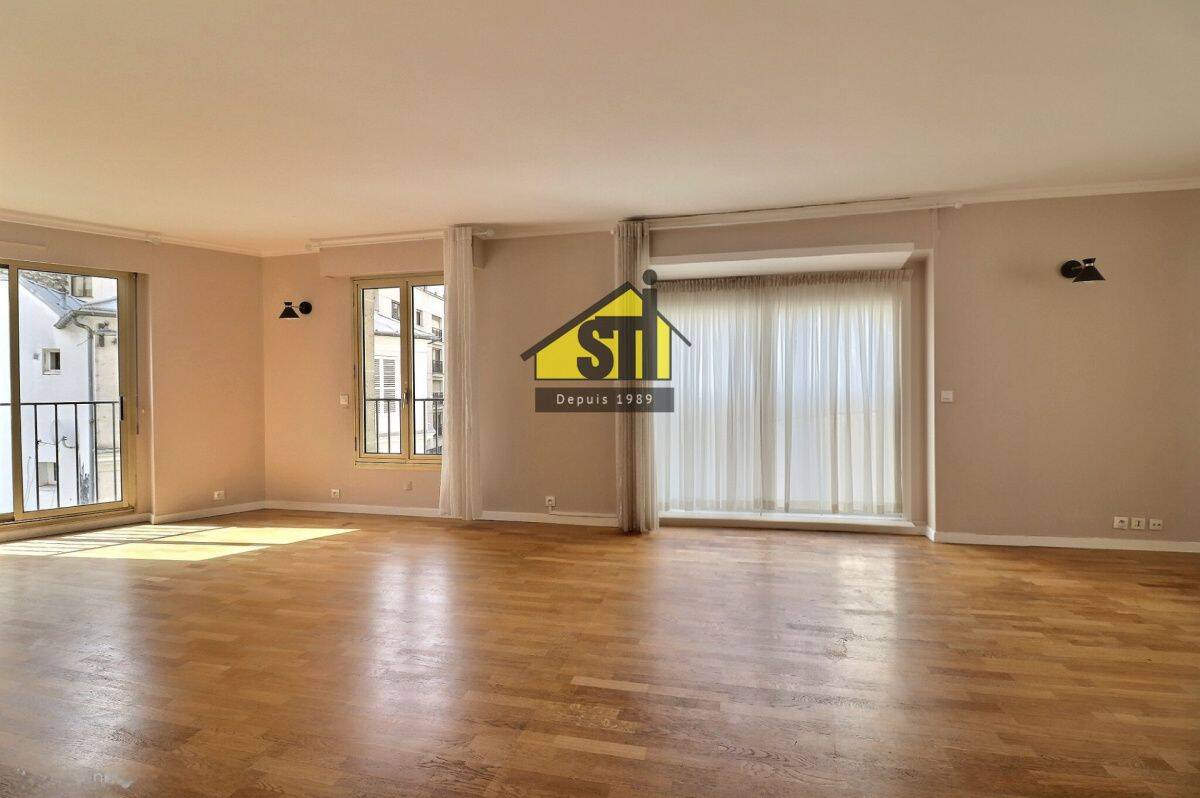Appartement 4 pièces 90 m² · à Paris 14ème Arrondissement · 90 m² · 935 000 €
