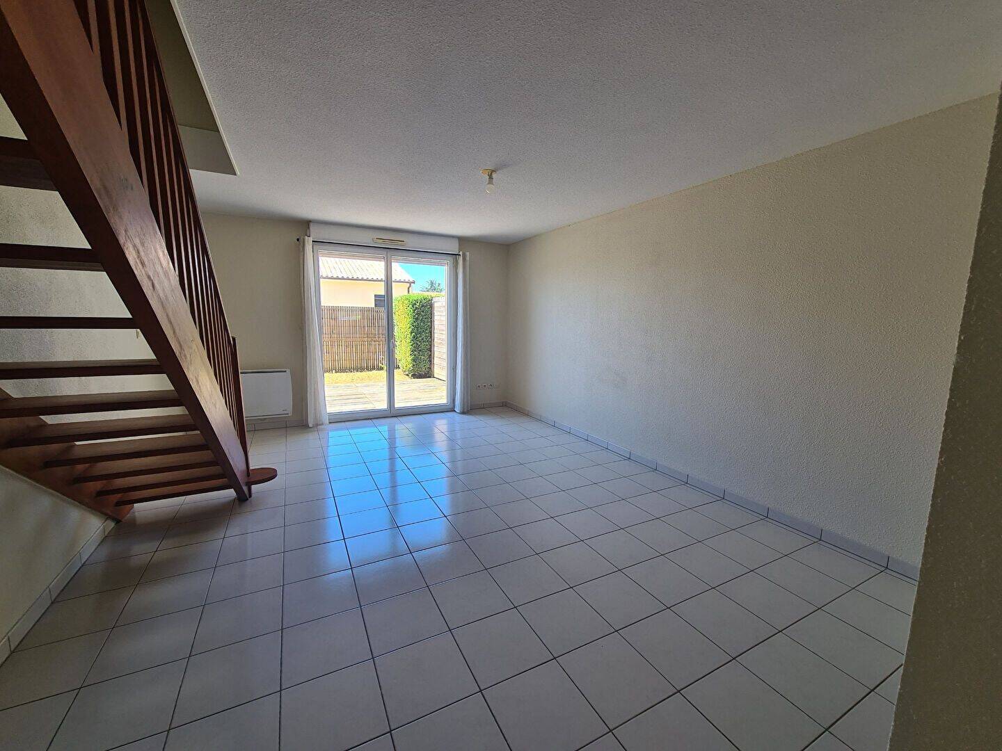 Maison 3 pièces 65 m² · à Les Billaux · 64,9 m² · 830 €/mois
