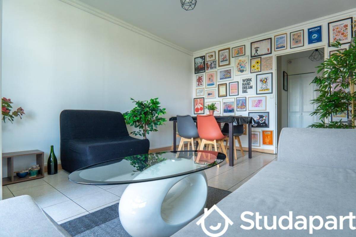1 pièce 10 m² · à Tours · 10 m² · 480 €/mois