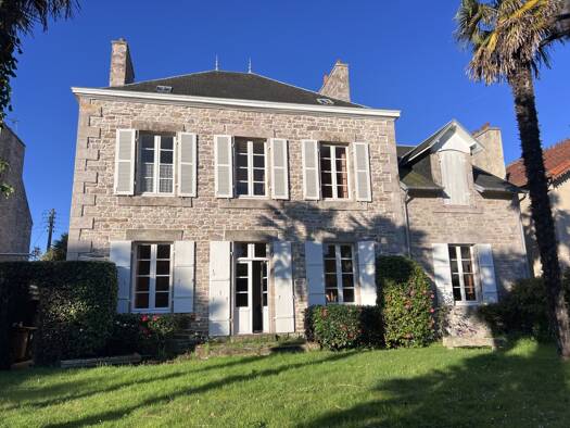 Maison à vendre 780 000 € 6 pièces 5 chambres 205 m² 1 219 m² de terrain Erquy 22430