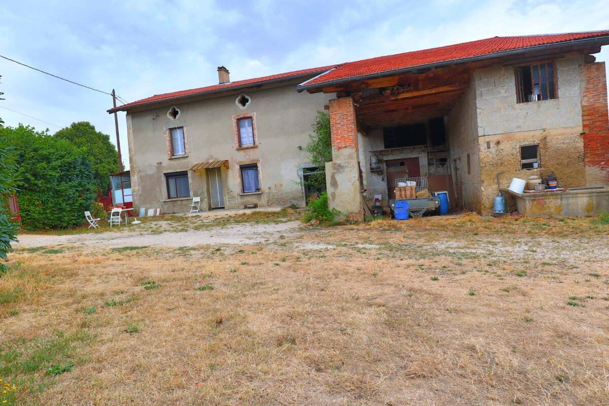 Maison 4 pièces 120 m² · à Marcilloles · 120 m² · 220 000 €