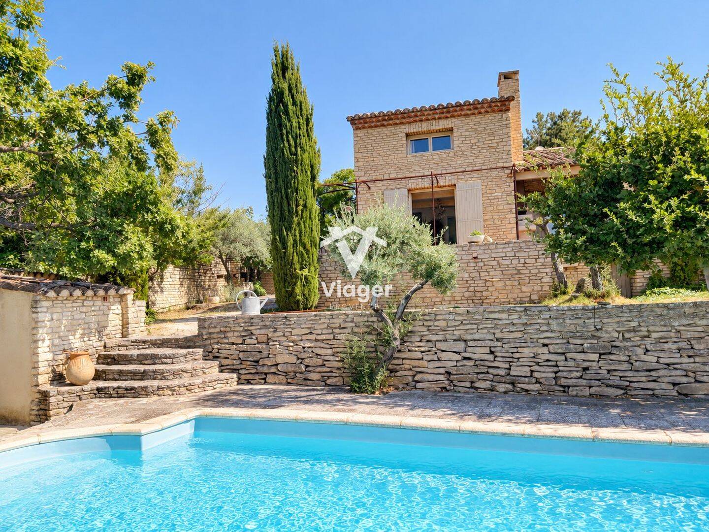 Maison 6 pièces 125 m² · à Gordes · 125 m² · 139 842 €