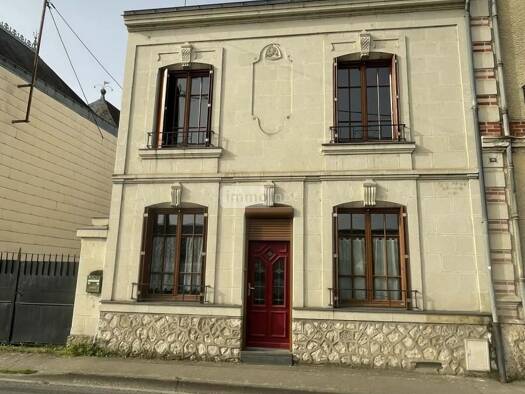 Maison à vendre 203 775 € 4 pièces 3 chambres 96 m² 1 091 m² de terrain Saint Hilaire Centre Saumur 49400