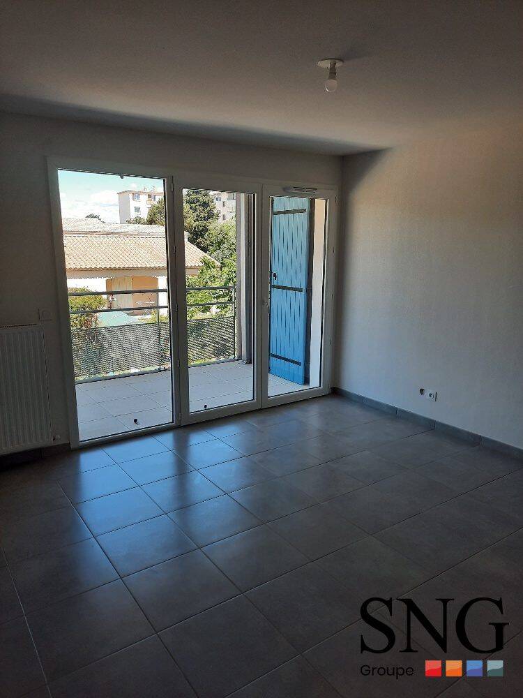 Appartement 2 pièces 43 m² · à Carpentras · 42,7 m² · 599 €