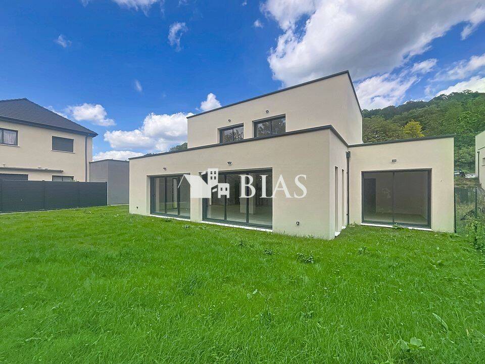 Maison 6 pièces 165 m² · à Le Houlme · 165 m² · 395 000 €
