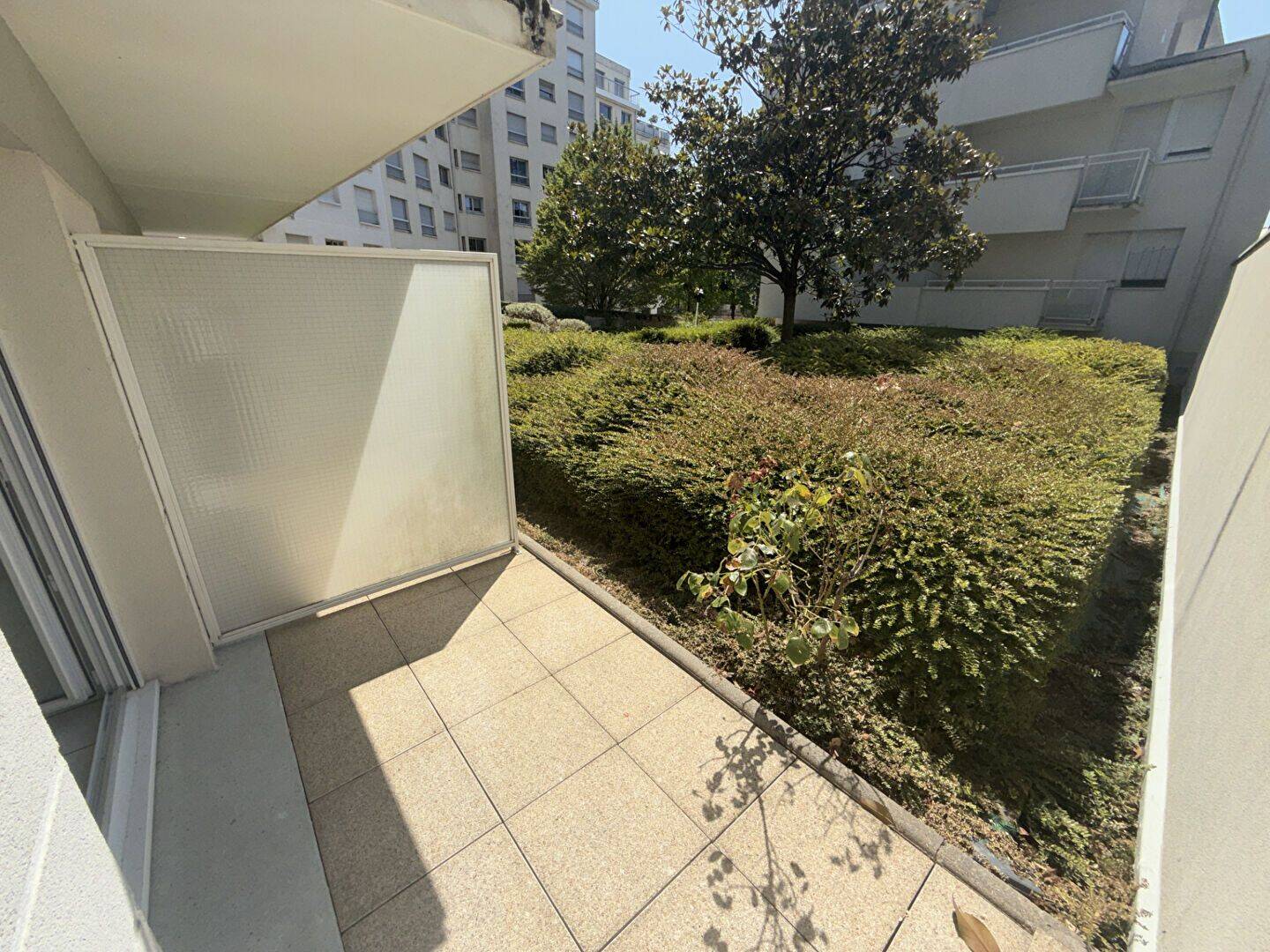 Appartement 1 pièce 32 m² · à Nantes · 32,3 m² · 588 €
