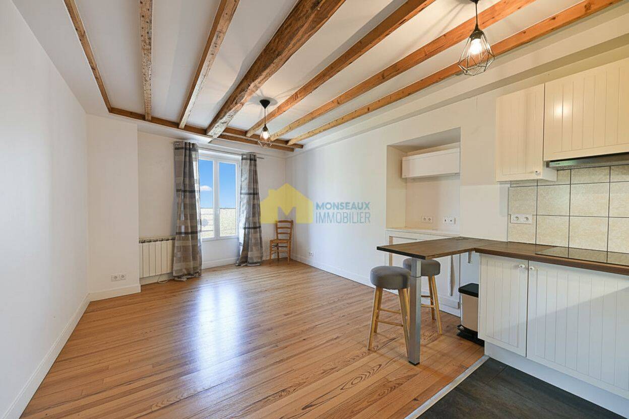 Appartement 3 pièces 49 m² · à Longpont-sur-Orge · 49 m² · 870 €