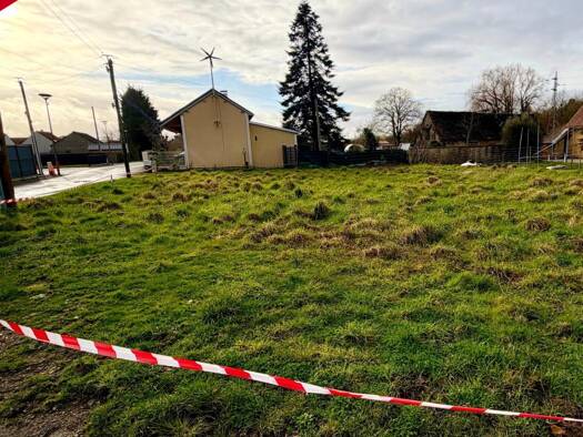 Terrain constructible à vendre 39 000 € 435 m² de terrain Saint-Mars-la-Brière 72470