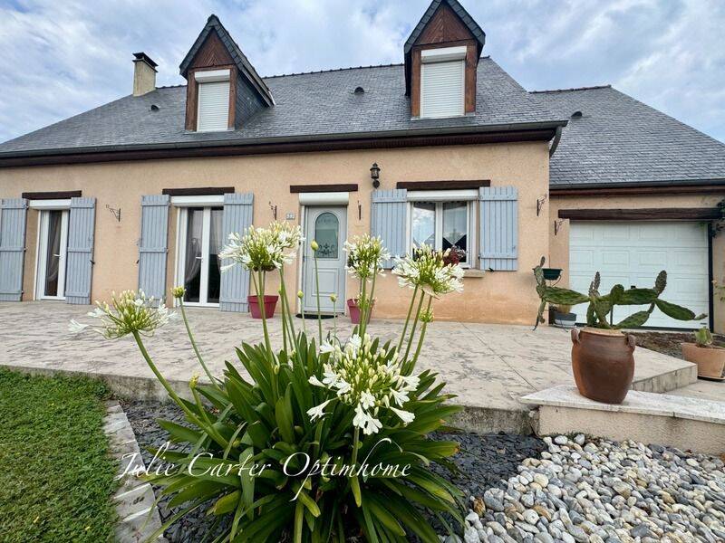 Maison 4 pièces 126 m² · à Auvers-le-Hamon · 126 m² · 172 000 €