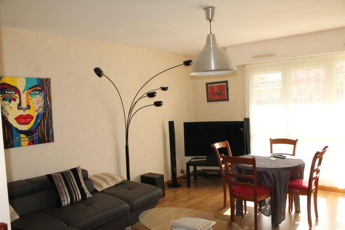 Appartement 3 pièces 76 m² · à Saint-Malo · 76 m² · 688 €
