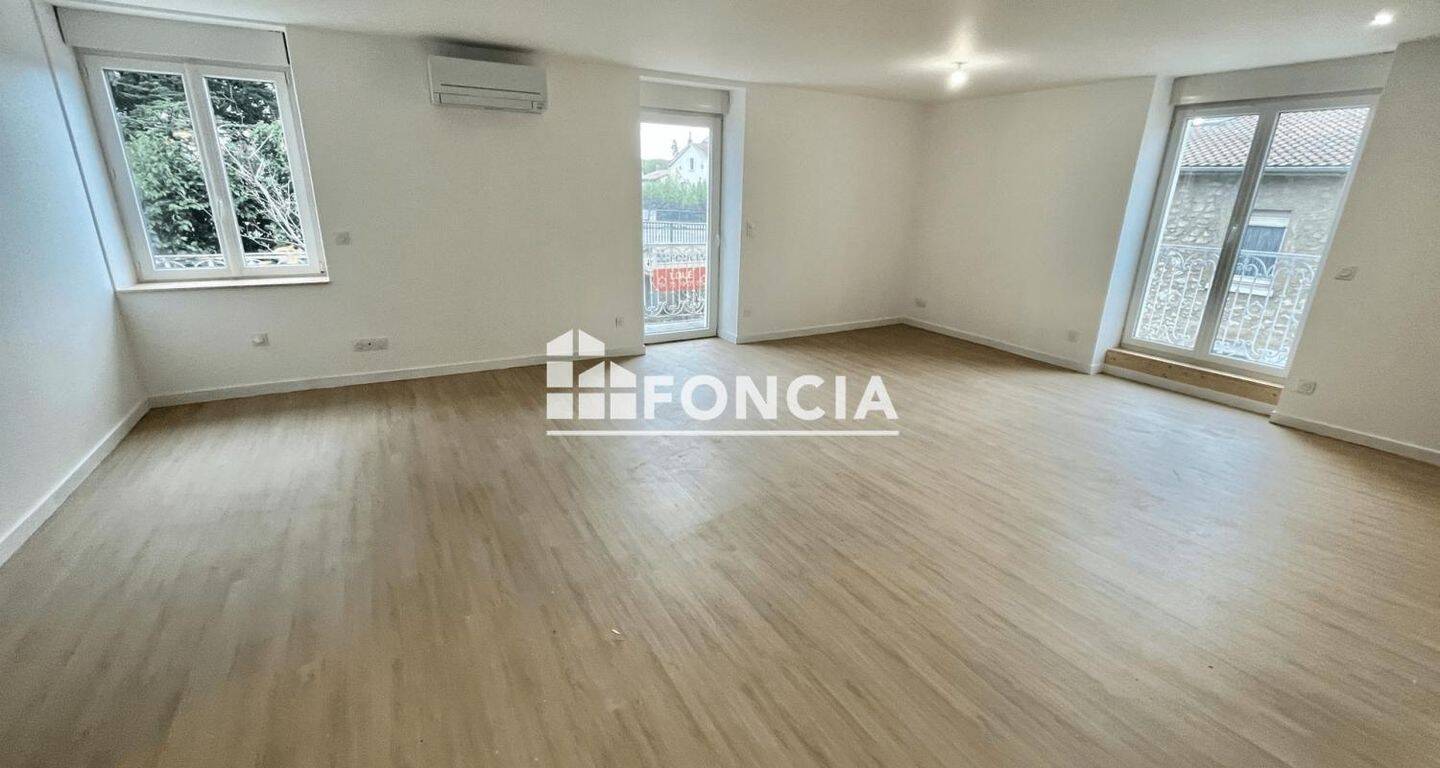 Appartement 3 pièces 80 m² · à Guilherand-Granges · 80 m² · 831 €/mois