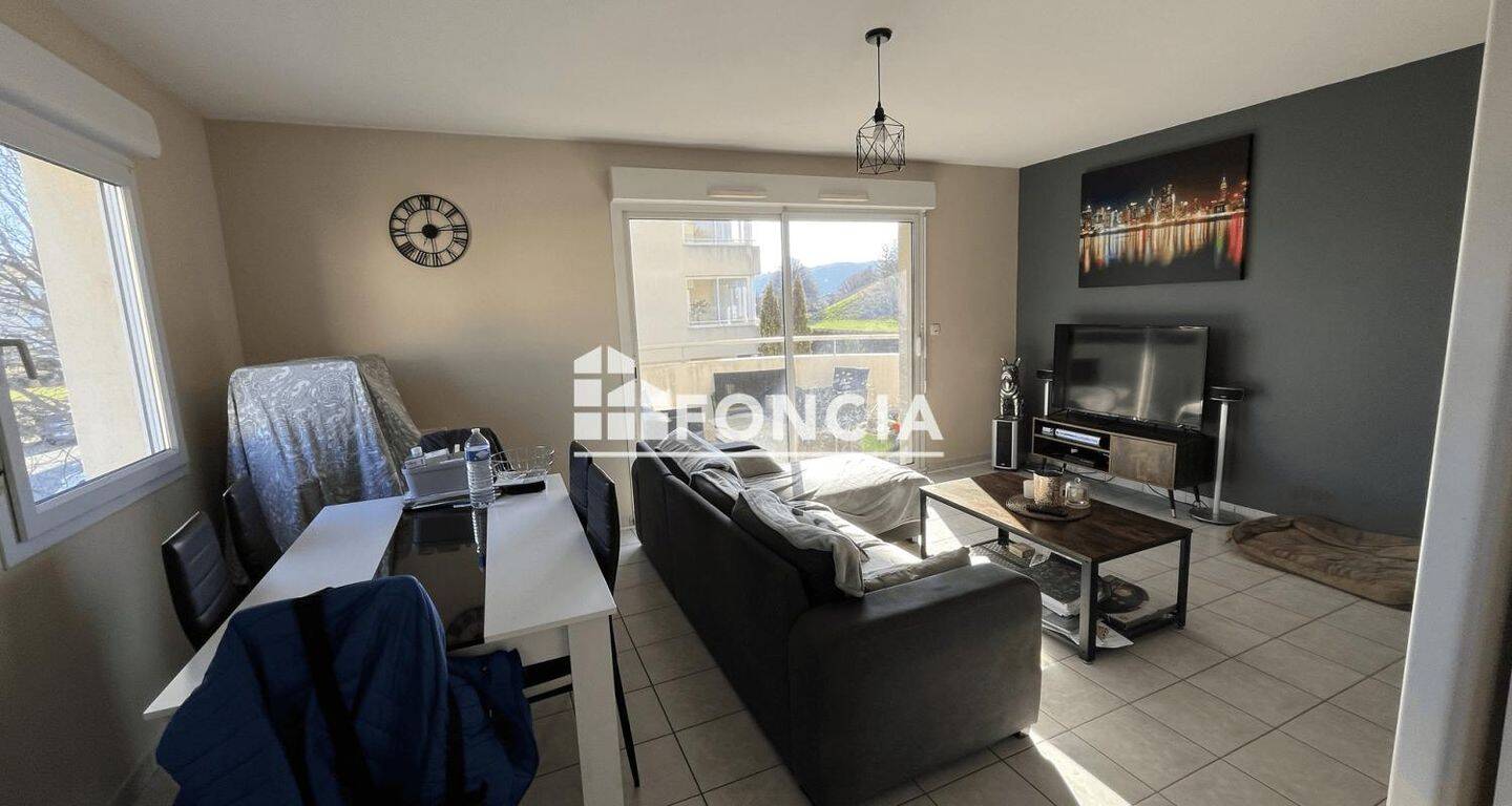 Appartement 3 pièces 64 m² · à Guilherand-Granges · 63,7 m² · 718 €