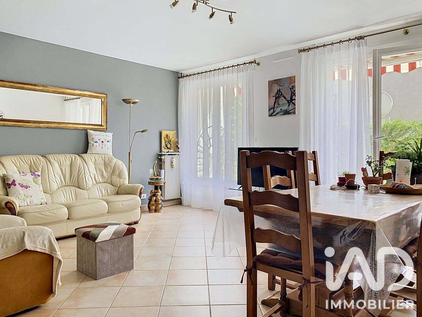 Appartement 4 pièces 83 m² · à Dourdan · 83,1 m² · 260 000 €