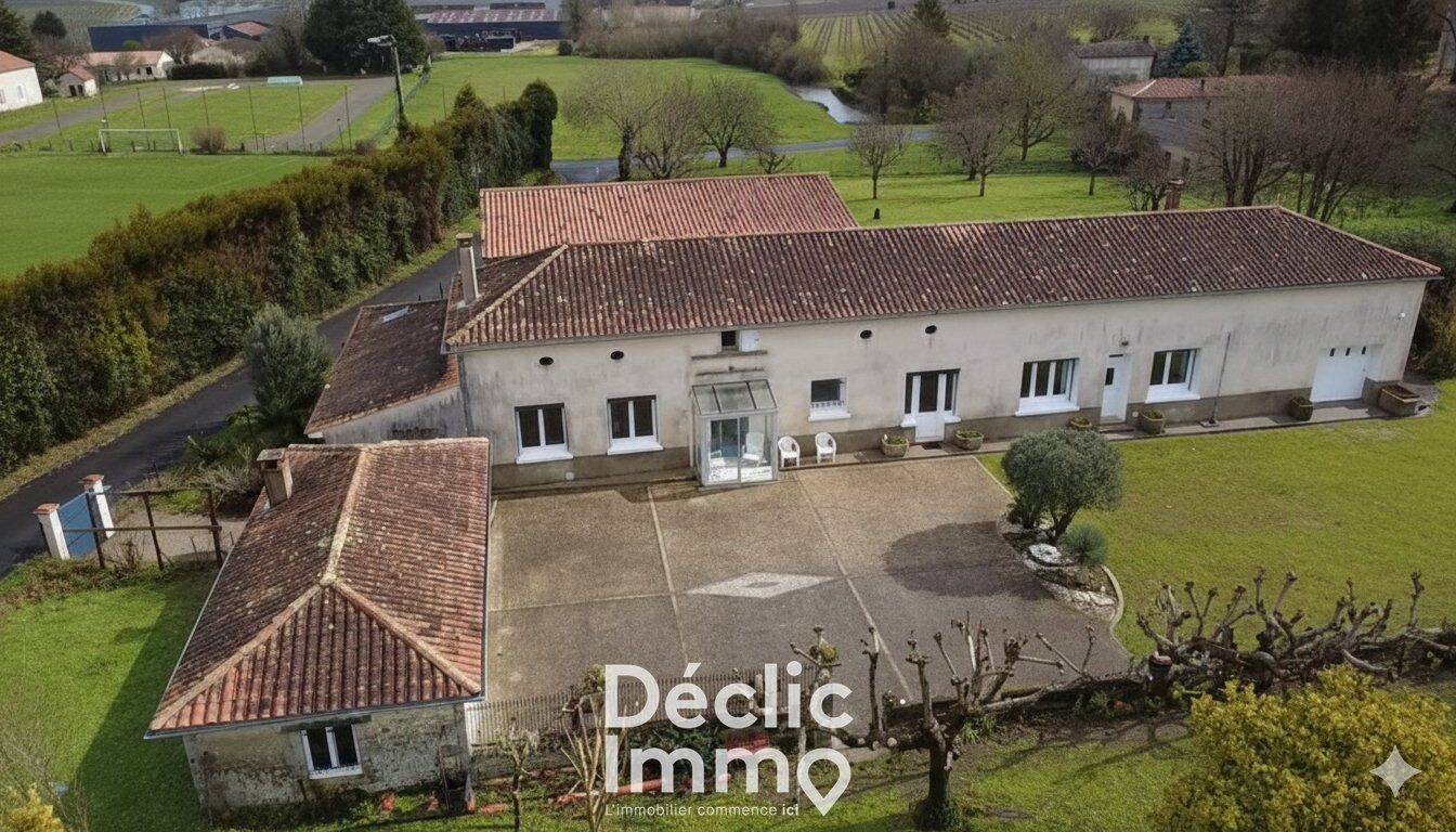 Maison 5 pièces 162 m² · à Barret · 162 m² · 271 700 €