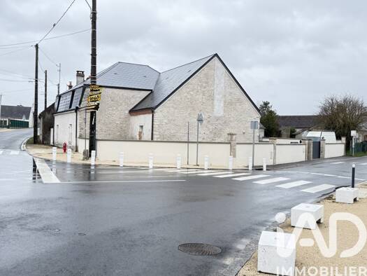 Maison à vendre 289 500 € 8 pièces 5 chambres 218 m² 590 m² de terrain Gidy 45520