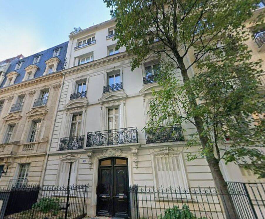 Appartement 2 pièces 56 m² · à Paris 16ème Arrondissement · 56 m² · 1 750 €