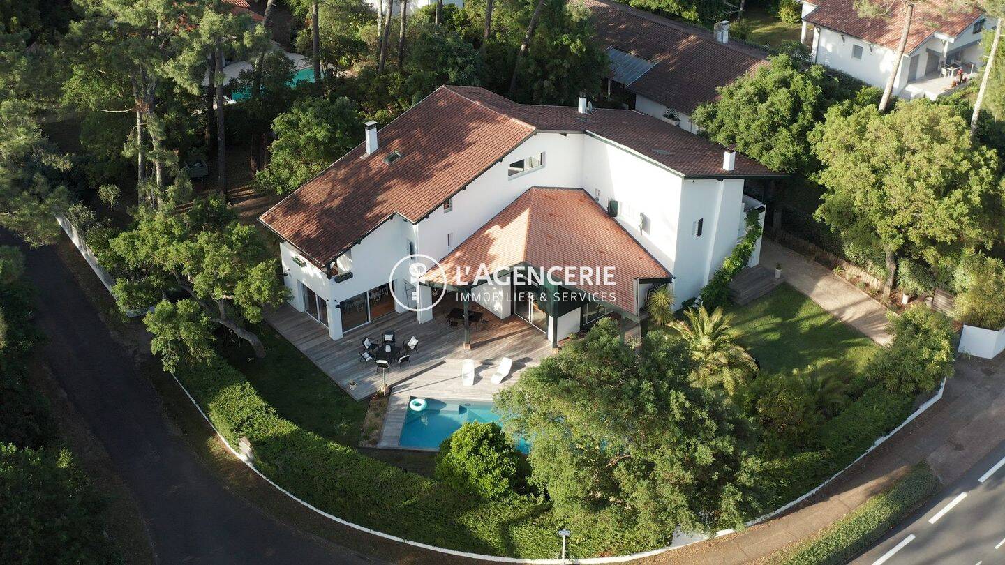Maison 10 pièces 400 m² · à Seignosse · 400 m² · 3 135 000 €
