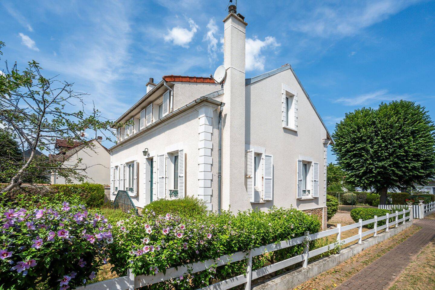 Maison 8 pièces 163 m² · à Montesson · 163 m² · 787 000 €