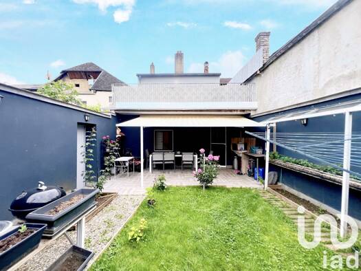 Immeuble à vendre 340 000 € 296,9 m² Uckange 57270