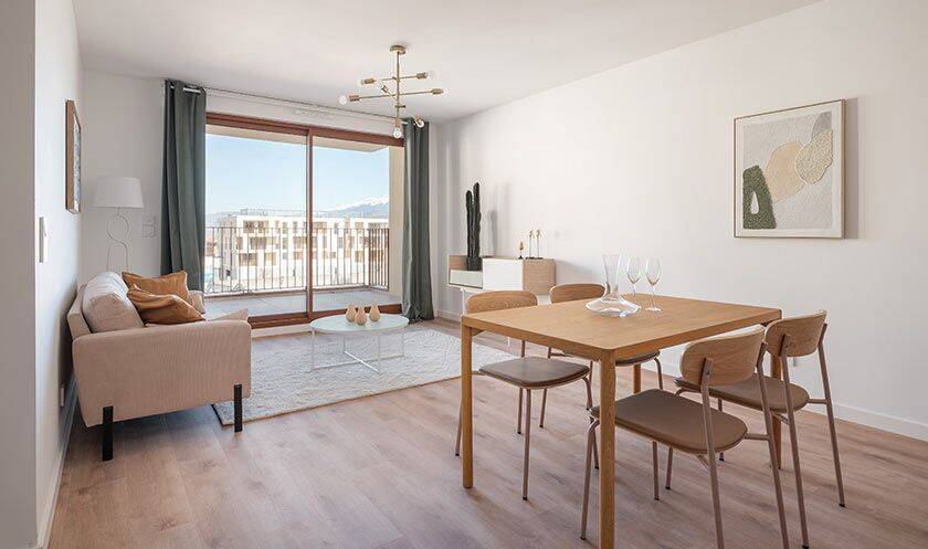 Appartement 4 pièces 82 m² · à Vif · 82 m² · 318 500 €
