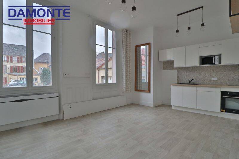 Appartement 2 pièces 43 m² · à Sainte-Savine · 43 m² · 685 €