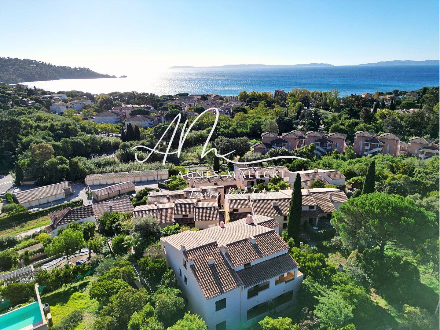 Appartement 2 pièces 58 m² · à Le Lavandou · 57,6 m² · 525 000 €