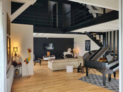 Maison à vendre 545 000 € 8 pièces 7 chambres 253 m² 5 800 m² de terrain Châtillon-sur-Chalaronne 01400